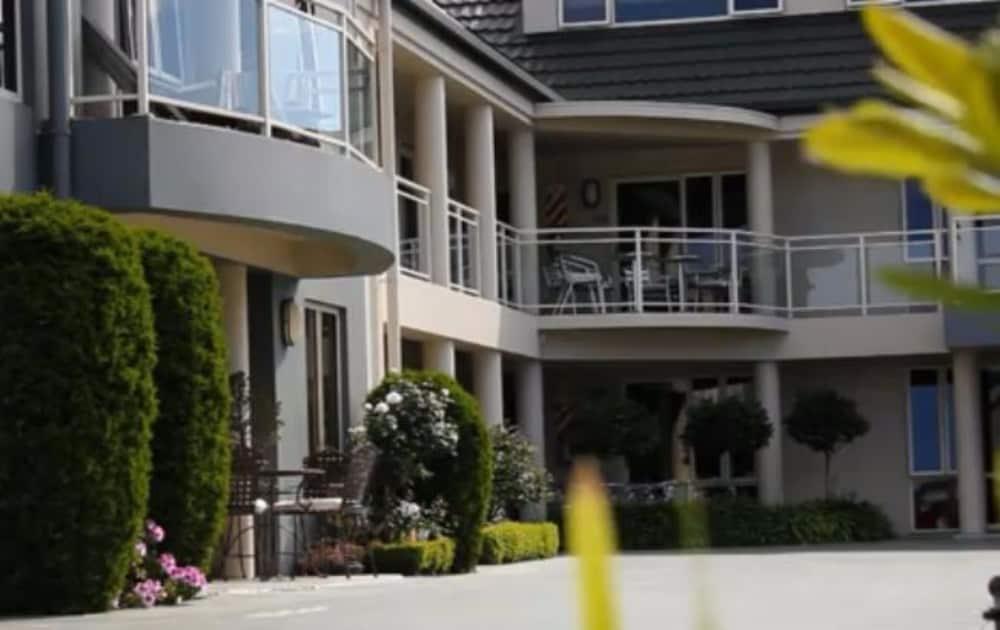 Colombo In The City Крайстчърч Екстериор снимка The exterior of the house